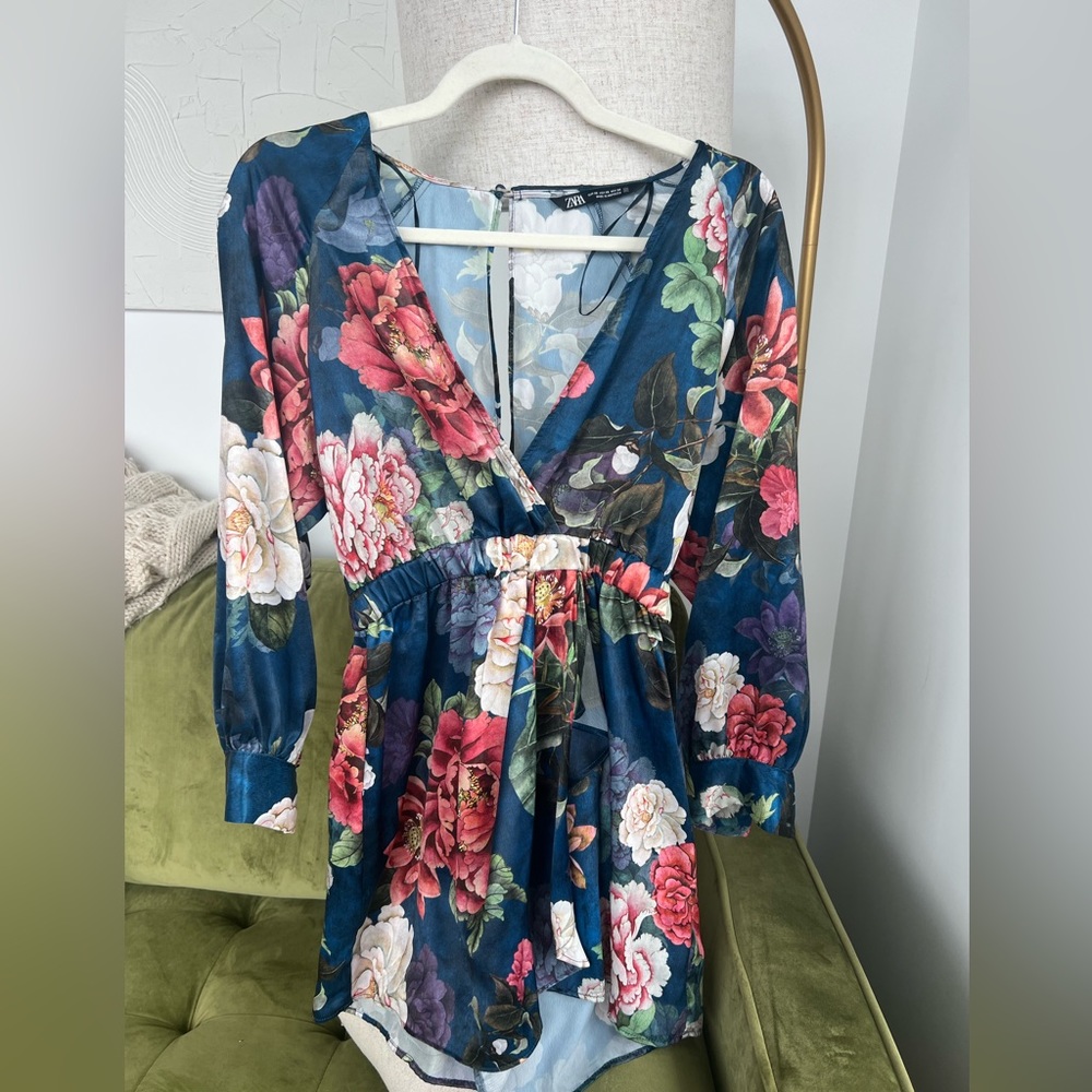 Floral satin jumpsuit ZARA